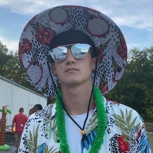 Meet your Posher, Mason